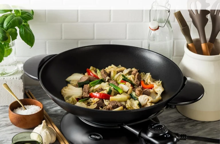 Aroma Housewares AEW-306 Electric Wok Review